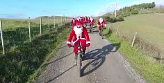 Arrivano i Babbi Natale in bici