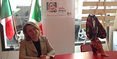 Silvia Melani chiude la campagna duettando con l'uovo di Pasqua 