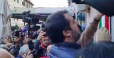 Matteo Salvini ha inaugurato la sede della Lega