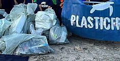 Fiumi e mari toscani ripuliti da 15.729 chili di plastica in 48 ore