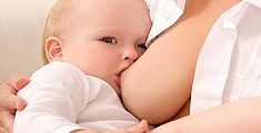 Arezzo sta dalla parte dell'allattamento al seno