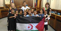 A dieci bambini saharawi la cittadinanza simbolica