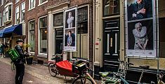 Le gigantografie di vinciani per le vie di Haarlem