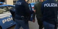 Violenze, abusi, la questura l'espelle dall'Italia