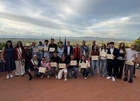 Premiati gli studenti da 100 al Campana Guazzesi