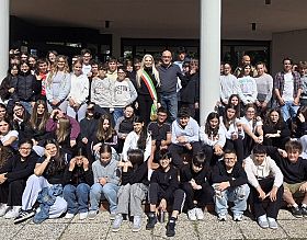 Studenti e istituzioni in visita al depuratore