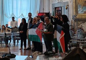 Occupato il Consiglio comunale di Pisa