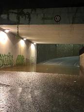 Maltempo, allagamenti e strade chiuse