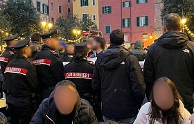 Tensioni in piazza, antagonisti contro Azione universitaria
