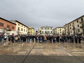 Grande successo per il flash mob del Cecchi
