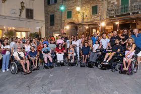 I ragazzi della Uildm alla scoperta del paese