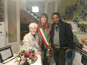 La signora Vincenza compie le 100 candeline