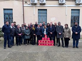 Trecento panettoni in dono ai detenuti