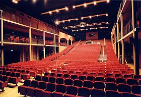 A Cascina e Volterra un teatro per la comunità