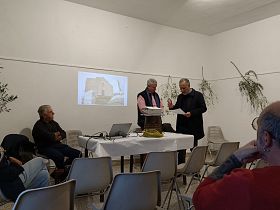 L'olio per promuovere la Valdicecina