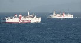 Due traghetti fermi sono di Toremar che ha il contratto di servizio con la Regione. Il sindaco Zini: