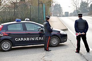 posto di blocco carabinieri