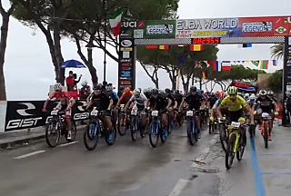 Partenza Test Event Mondiali mountain bike elba 2021