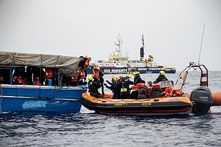 Il salvataggio degli 88 migranti diretti adesso in Toscana