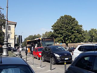 traffico a Lucca
