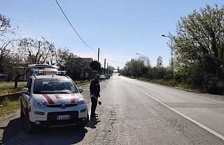 Controlli della polizia municipale di Pietrasanta 