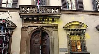 La ripulitura della sede del Consiglio regionale della Toscana