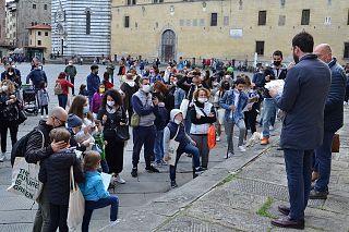 La consegna della Iacopea in piazza Duomo