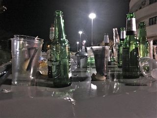 bottiglie a terra
