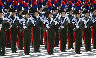Il gruppo uniformi storiche dei carabinieri