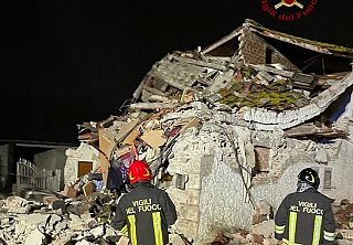 L'edificio crollato - foto vigili del fuoco