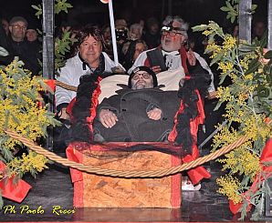 Il funerale del Carnevale Morto di Reggello