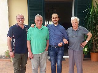 da sinistra Don Lachi, Padre Lancisi, don Carlo Midelio e don Sassolini