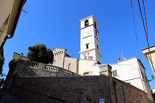 La chiesa Santa Lucia di Montecastello (foto da Wikipedia)