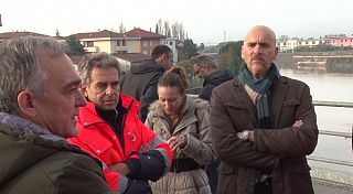 Enrico Rossi e Alessandro Puccinelli durante la visita nello scolmatore