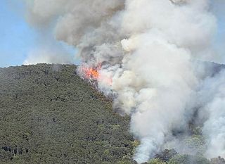L'incendio sul monte Faeta