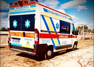 La nuova ambulanza della Misericordia di San Giustino