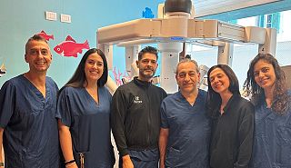 Il team del Meyer che ha eseguito l'intervento
