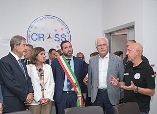 La visita del ministro alla protezione civile Nello Musumeci alla Cross di Pistoia, con il presidente della Regione Giani e il sindaco Alessandro Tomasi