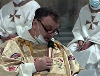 Rodolfo Valorosi Massai durante il suo intervento in Duomo ad Arezzo