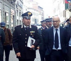 Il capitano dei carabinieri Cataneo col sindaco Millozzi