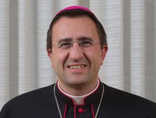 Il vescovo di San Miniato Andrea Migliavacca