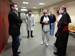 Il Cardinal Betori durante la visita