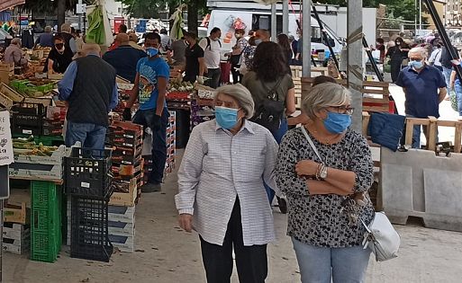 Il mercato settimanale s i mercatini no Attualit SERAVEZZA