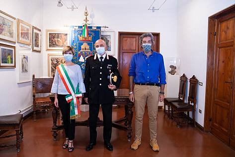 Il comandante Dolfi va in pensione - Vimarsana News