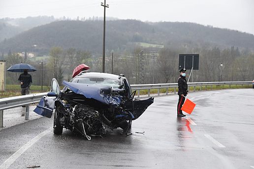 Terribile incidente sulla Sr71 morto un 26enne Cronaca SANTA MAMA