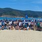 Bambini in spiaggia per la tutela del mare