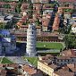 Sale sul tetto del museo in Piazza dei Miracoli