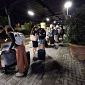 Aeroporto, mezz’ora in coda per un taxi