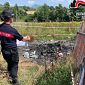 Accende il fuoco in zona protetta, denunciato