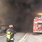 Bisarca in fiamme nella galleria